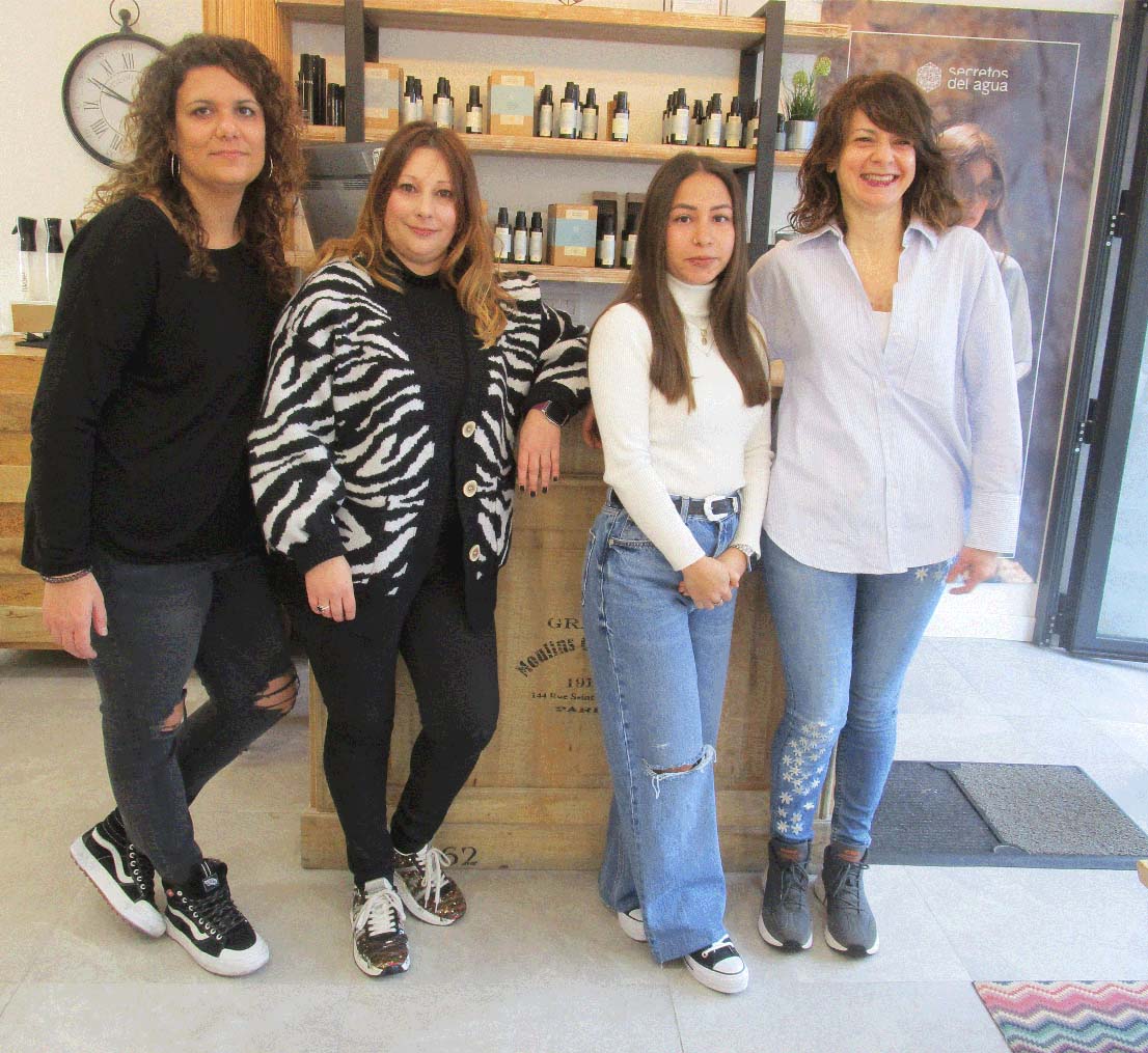 El equipo de Peluquería DUO